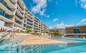 The Pink Palm Apartment