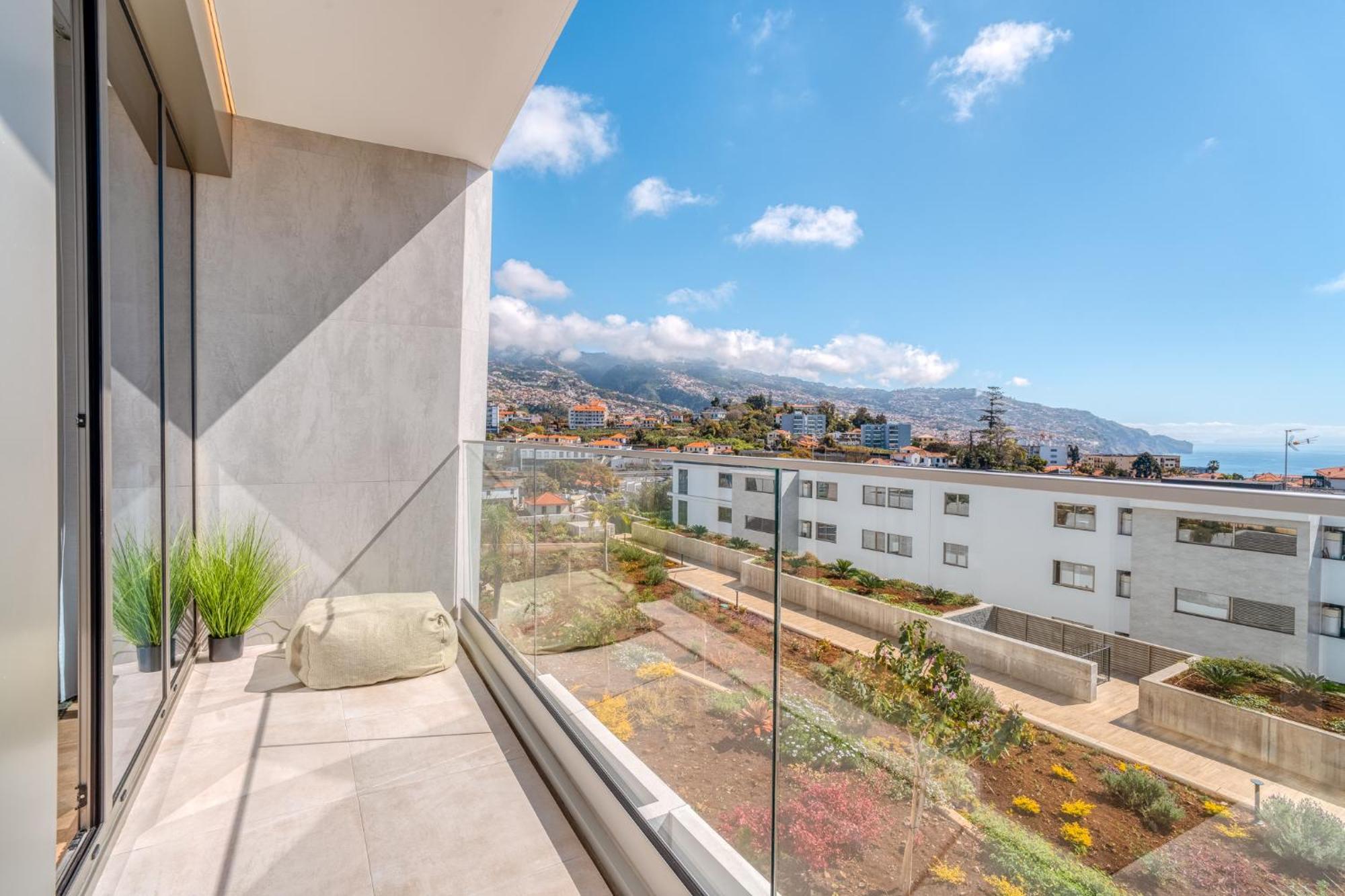 The Pink Palm Apartment Funchal  Buitenkant foto